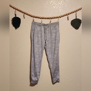 Women's Vuori Jogger, Size L